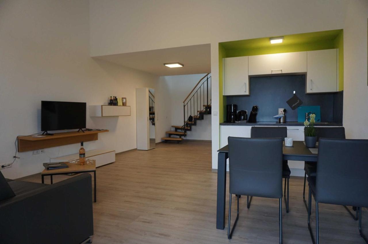Weingut Schaaf Apartment ลอฟเฟน อัม เนคคาร์ ภายนอก รูปภาพ