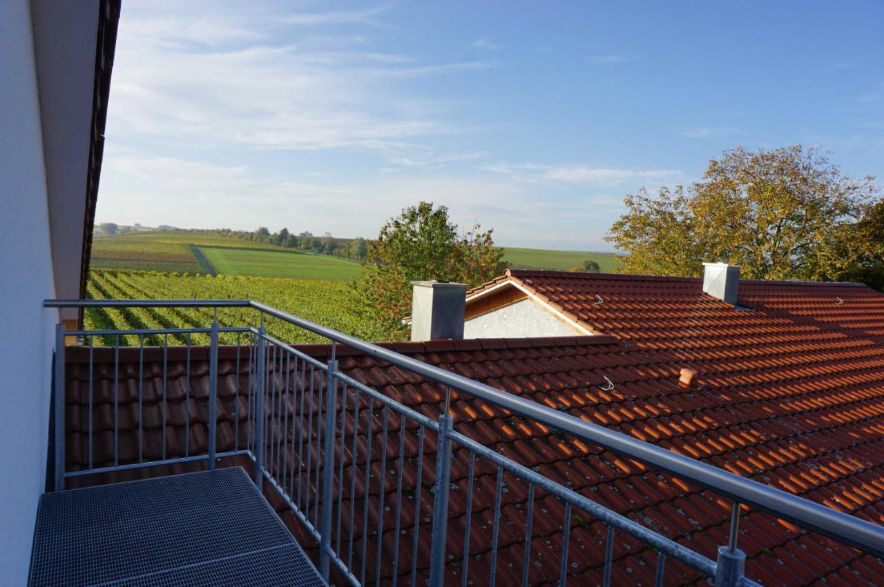 Weingut Schaaf Apartment ลอฟเฟน อัม เนคคาร์ ภายนอก รูปภาพ