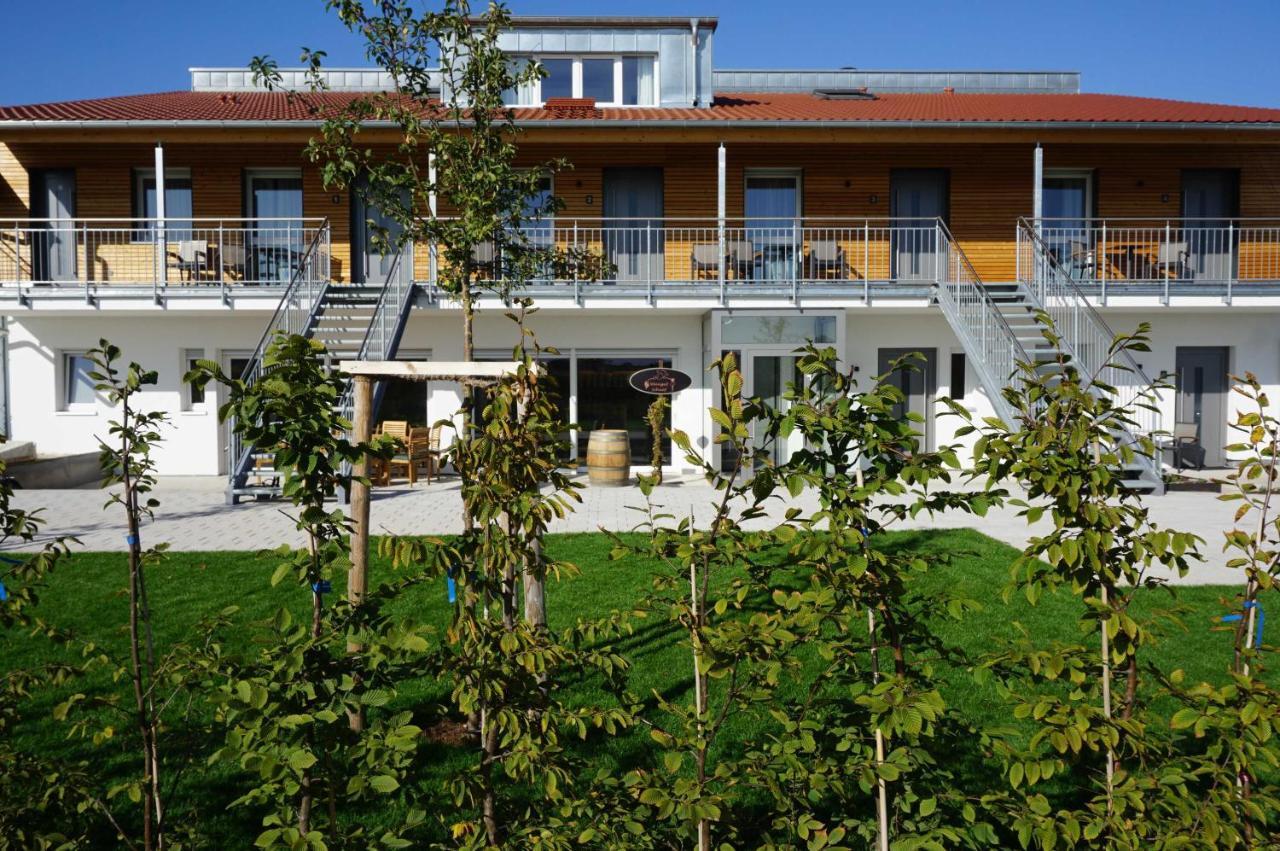 Weingut Schaaf Apartment ลอฟเฟน อัม เนคคาร์ ภายนอก รูปภาพ