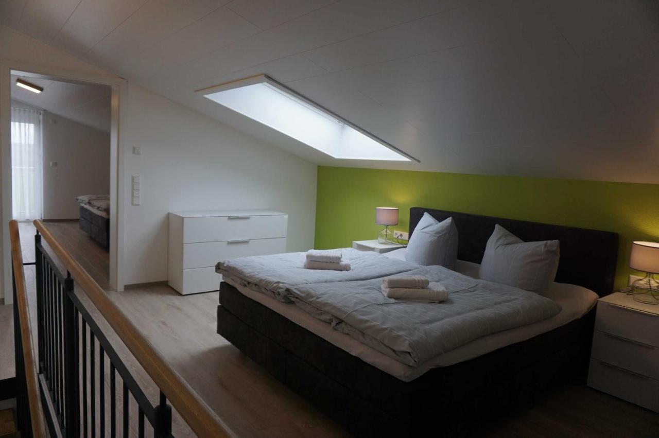 Weingut Schaaf Apartment ลอฟเฟน อัม เนคคาร์ ภายนอก รูปภาพ
